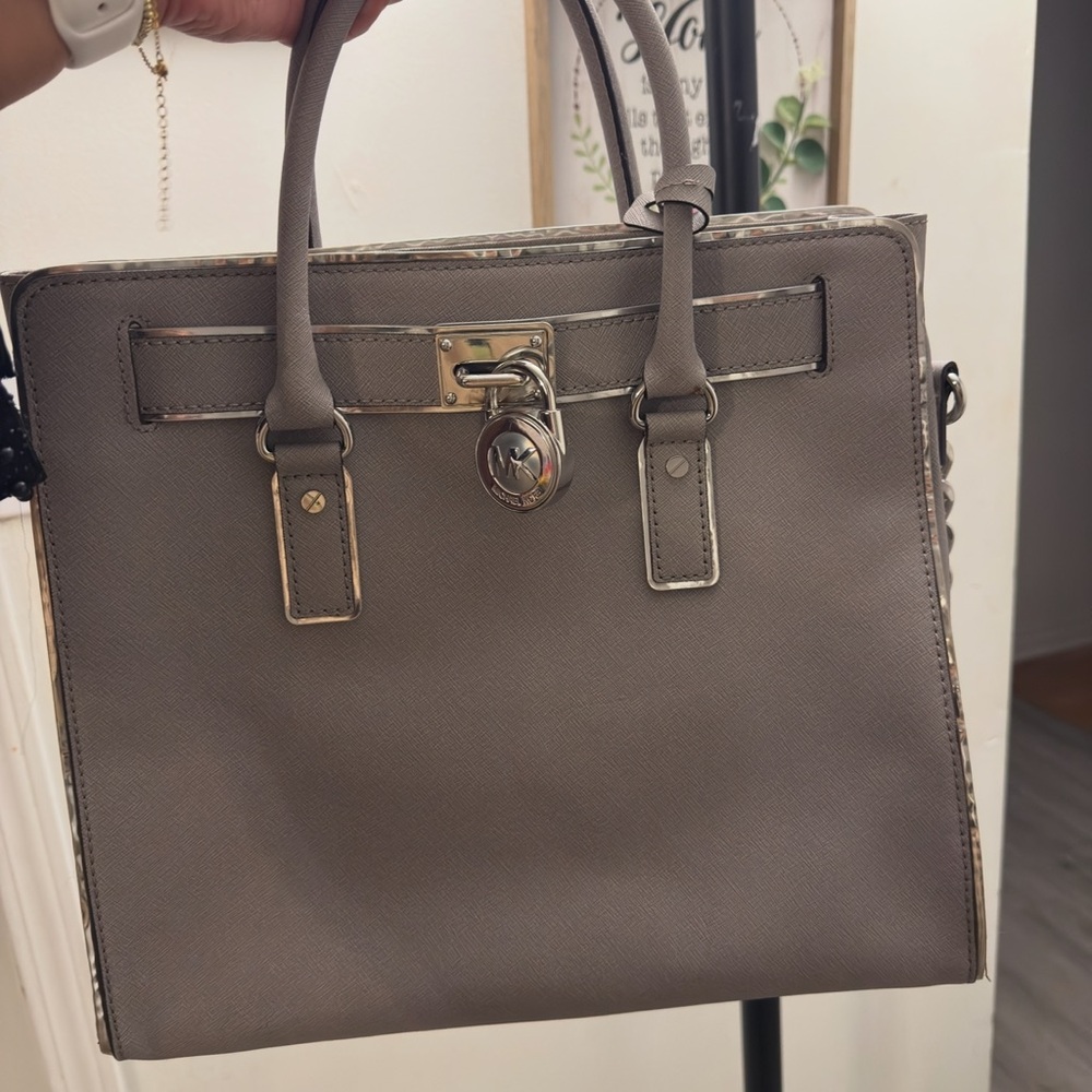 Michael Kors Hamilton Gray Tote bag